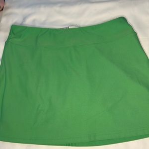 Nike Tennis Skirt in Kelly Green